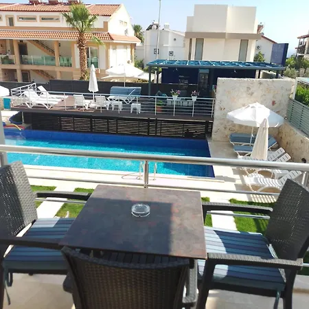 Stone House Aparts 1 1 Mit Zwei Balkone Und Poolblick Kalkan No 4 Lägenhet Kaş